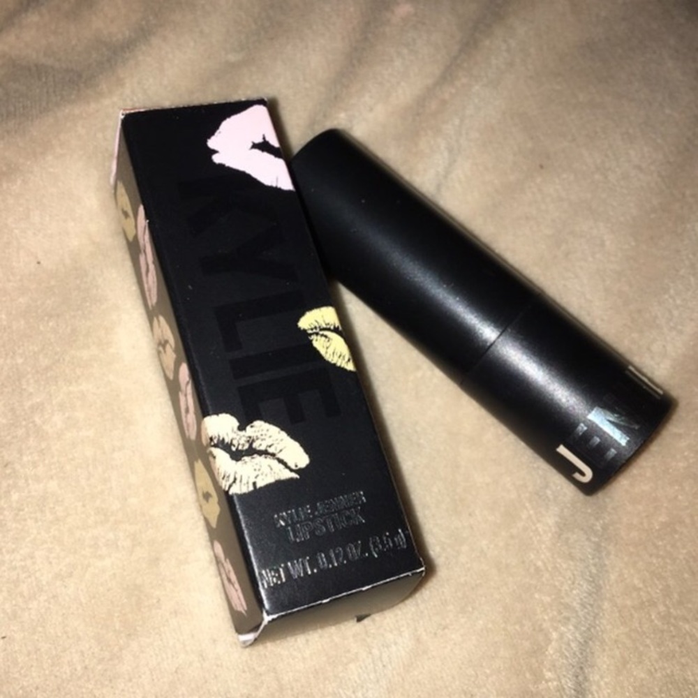 Kylie Cosmetics Lipstick